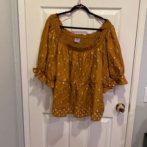 NWOT embroidered top